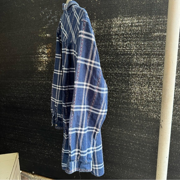 BDG Navy button-down shirts size L - Picture 4 of 5